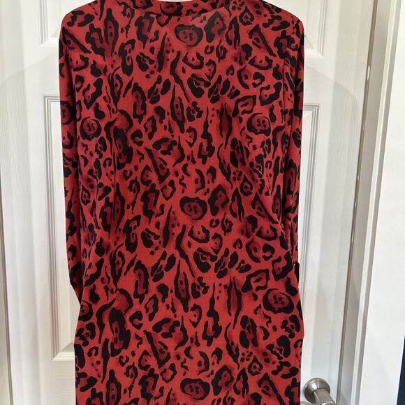 Lily Morgan Plus Size 1X Red Animal Print Tunic Top Stretch Knit - Picture 9 of 12